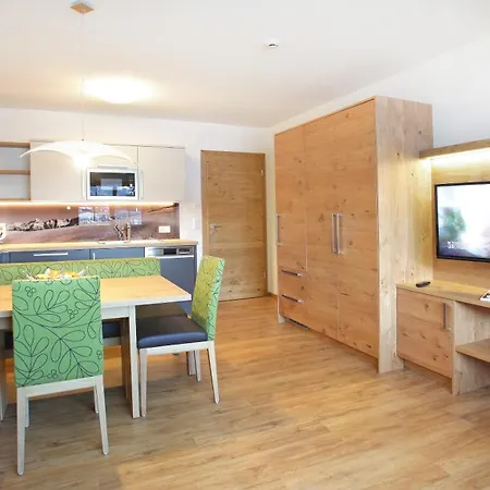 Tarlack Appartements Hütten 1a Leogang Kamer foto